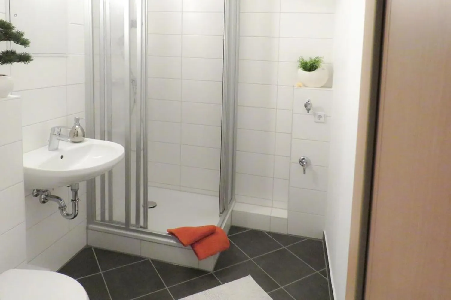 1 room apartment with 34 m² in Chemnitz – Photo 4