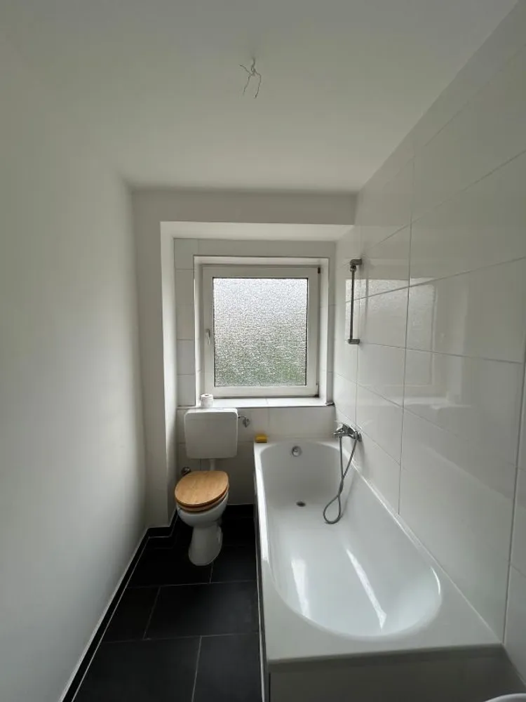3 Zimmer Wohnung mit 73 m² in Duisburg – Bild 4