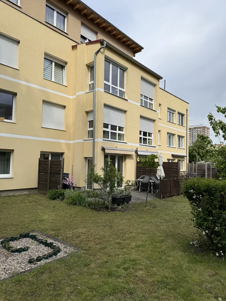 2 Zimmer Wohnung mit 60 m² in Berlin – Bild 8