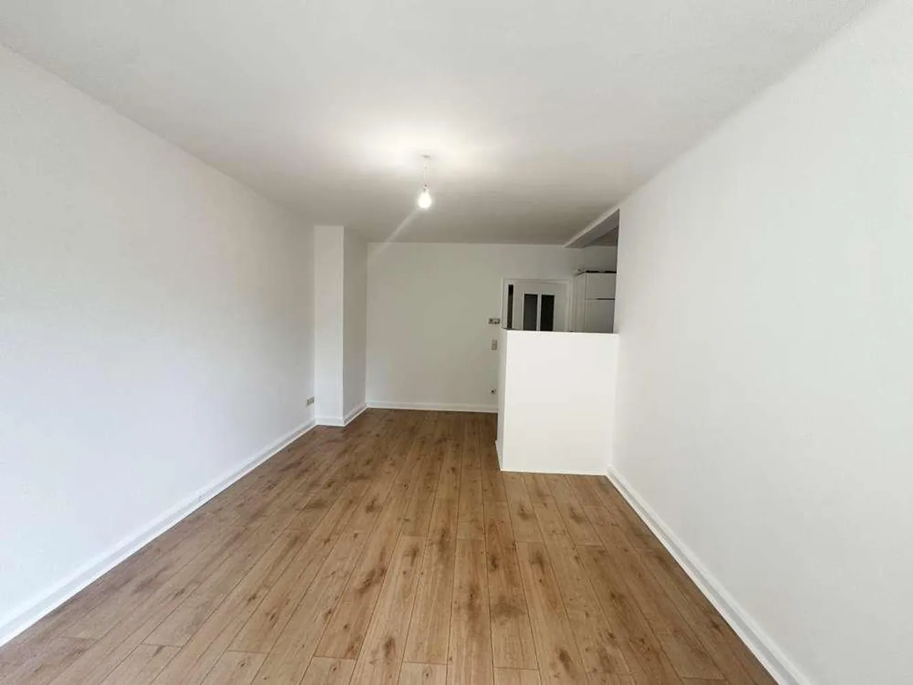 2 Zimmer Wohnung mit 55 m² in Düsseldorf – Bild 3