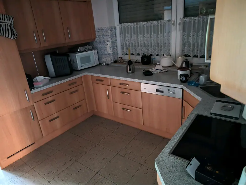 8 Zimmer Wohnung mit 12 m² in Köln – Bild 9