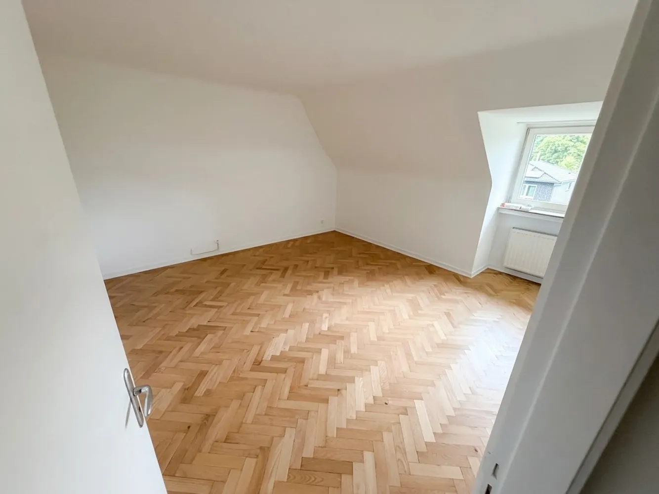 3 Zimmer Wohnung mit 84 m² in Hamburg – Bild 3