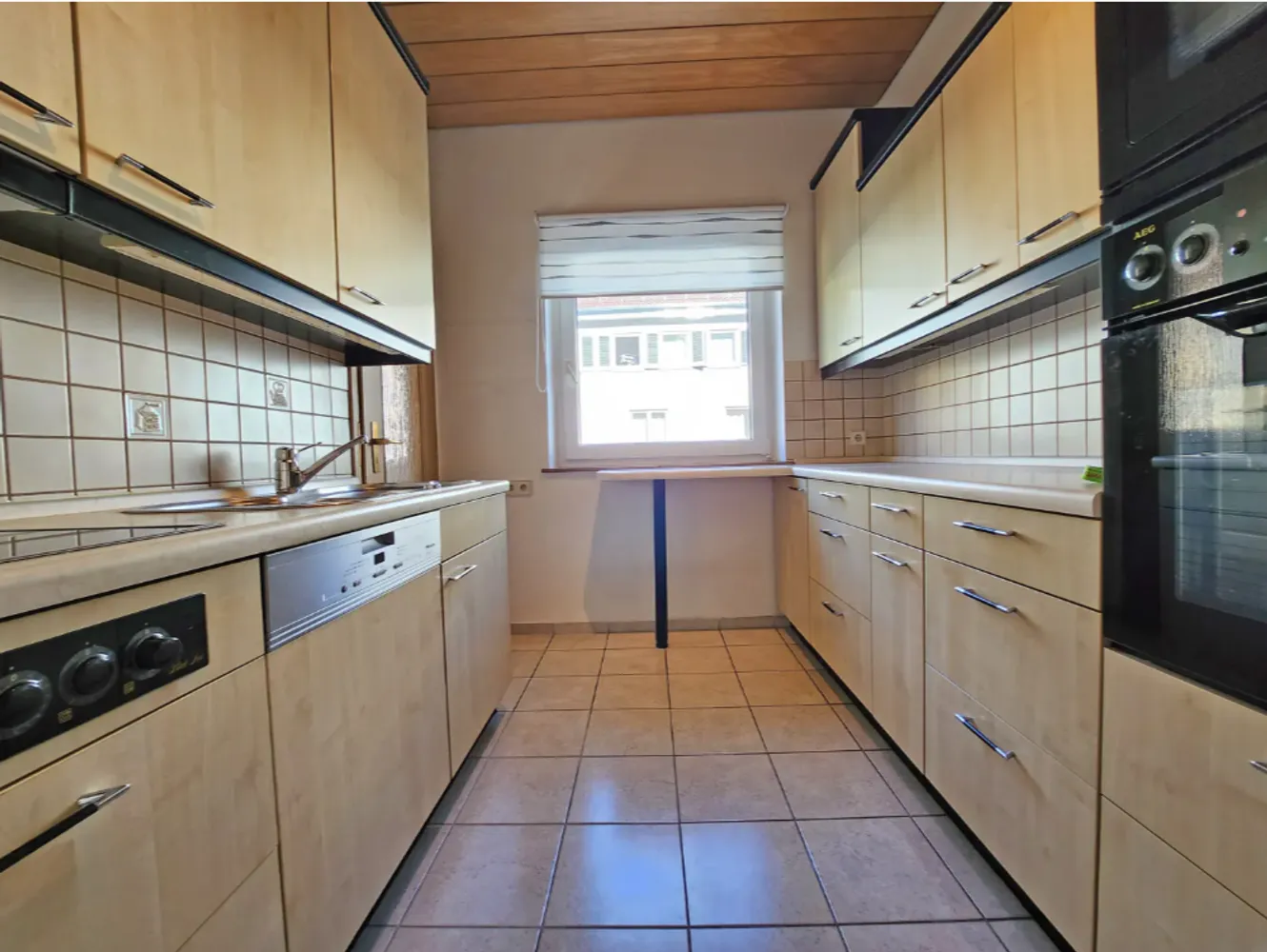 2 Zimmer Wohnung mit 80 m² in Stuttgart – Bild 12