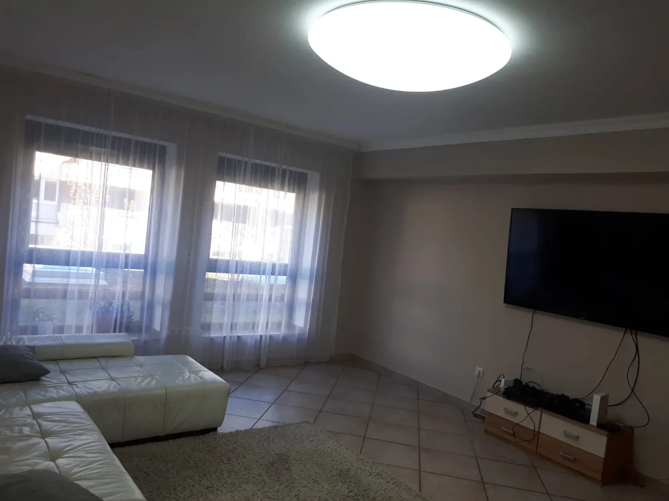 4 Zimmer Wohnung mit 142 m² in Ratingen – Bild 2