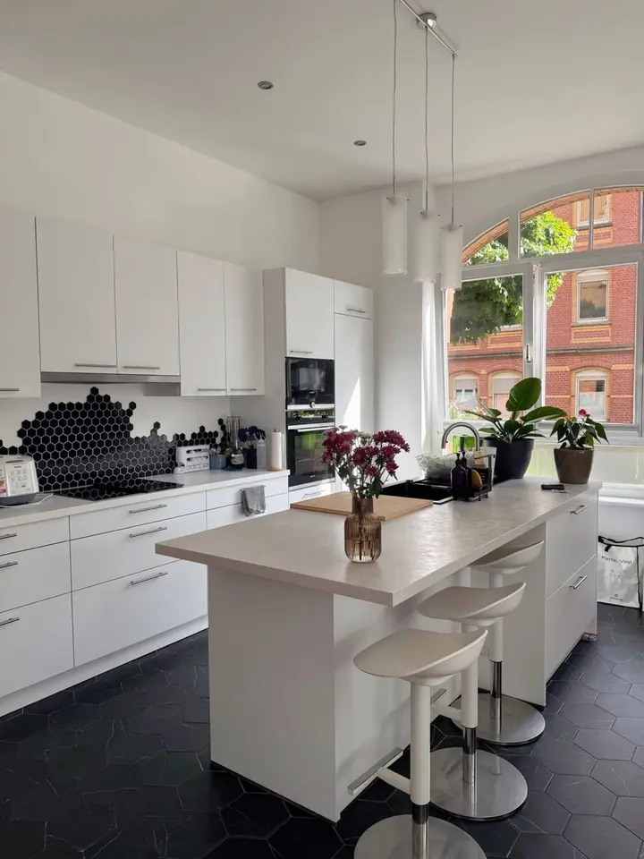4 Zimmer Wohnung mit 150 m² in Kassel – Bild 3