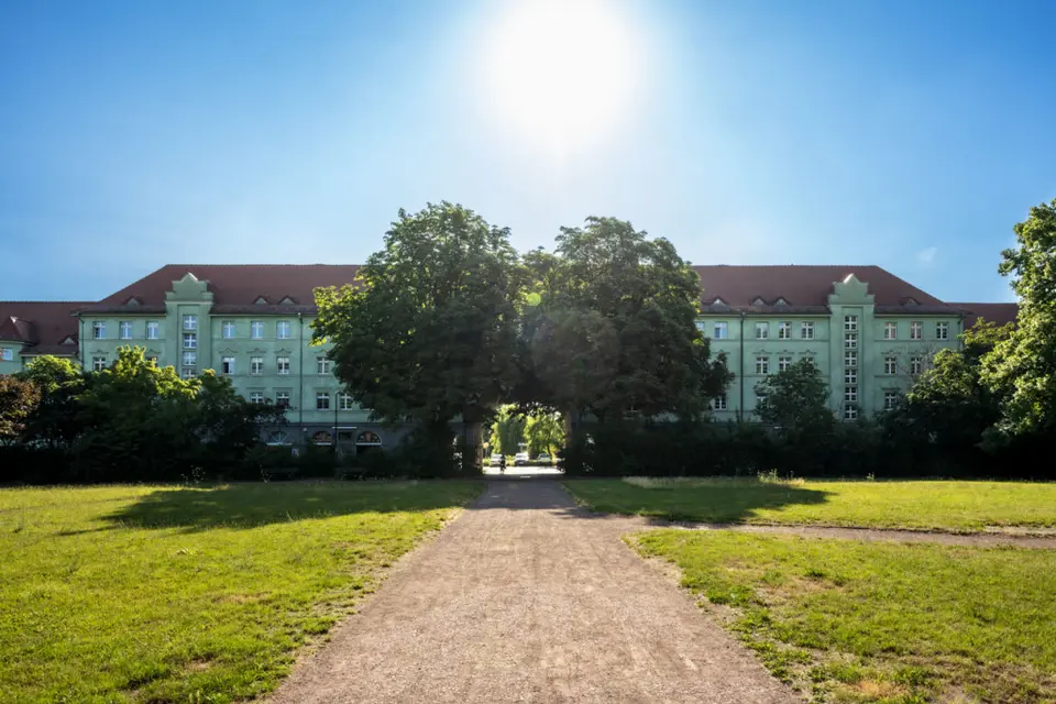 2 Zimmer Wohnung mit 53 m² in Halle (Saale) – Bild 1