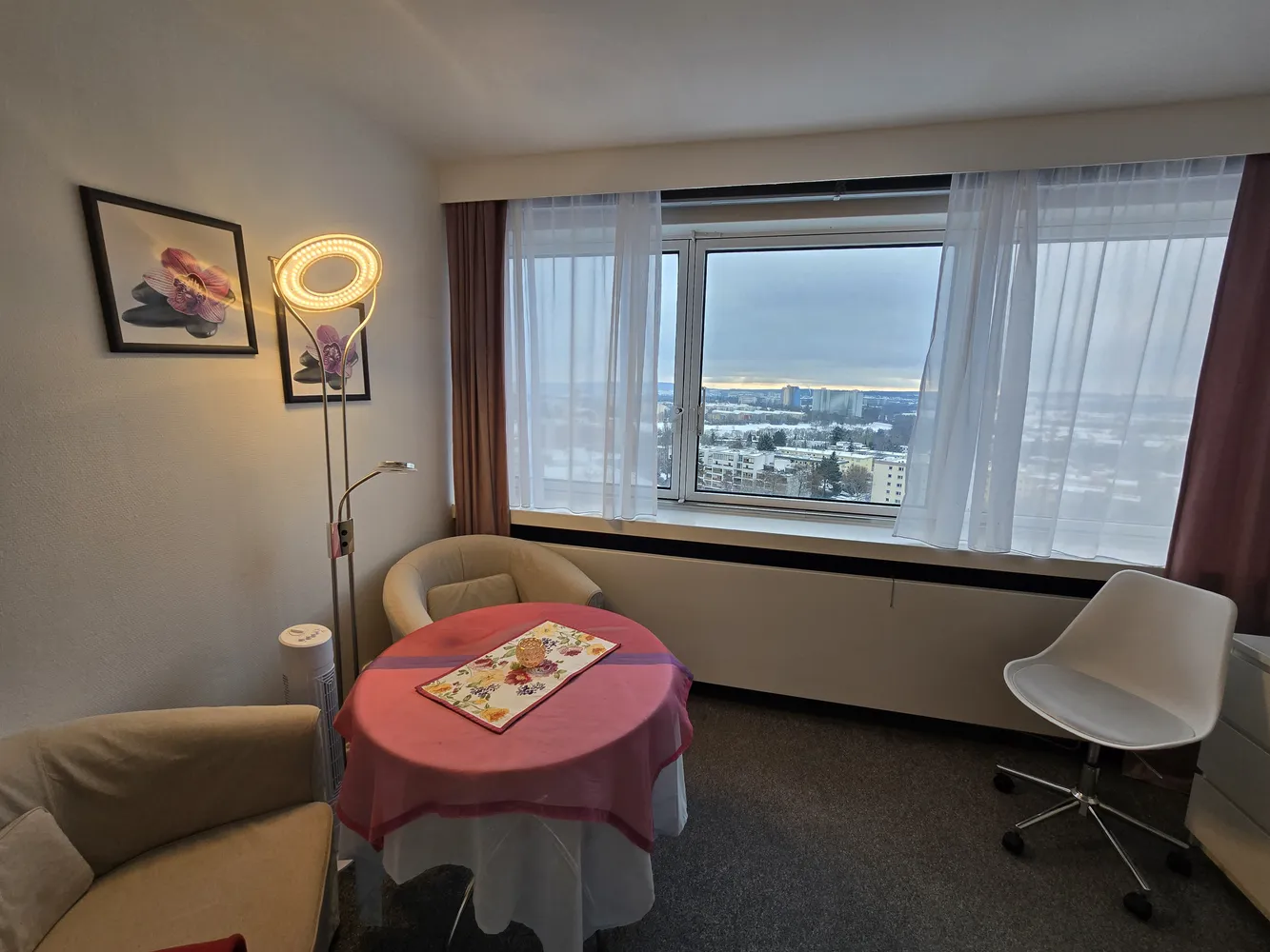 1 room apartment with 23 m² in Stuttgart – Photo 3