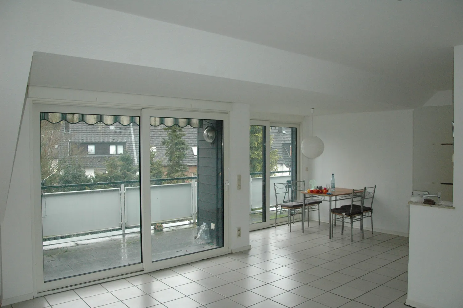 4 Zimmer Wohnung mit 120 m² in Köln – Bild 1