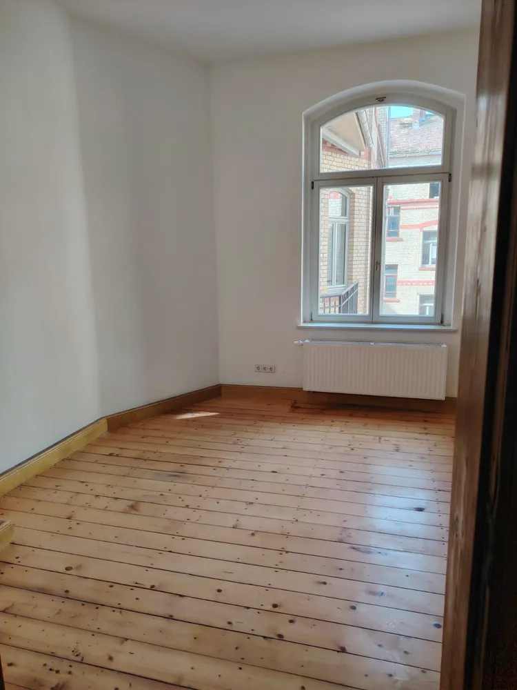 6 Zimmer Wohnung mit 193 m² in Halle (Saale) – Bild 9