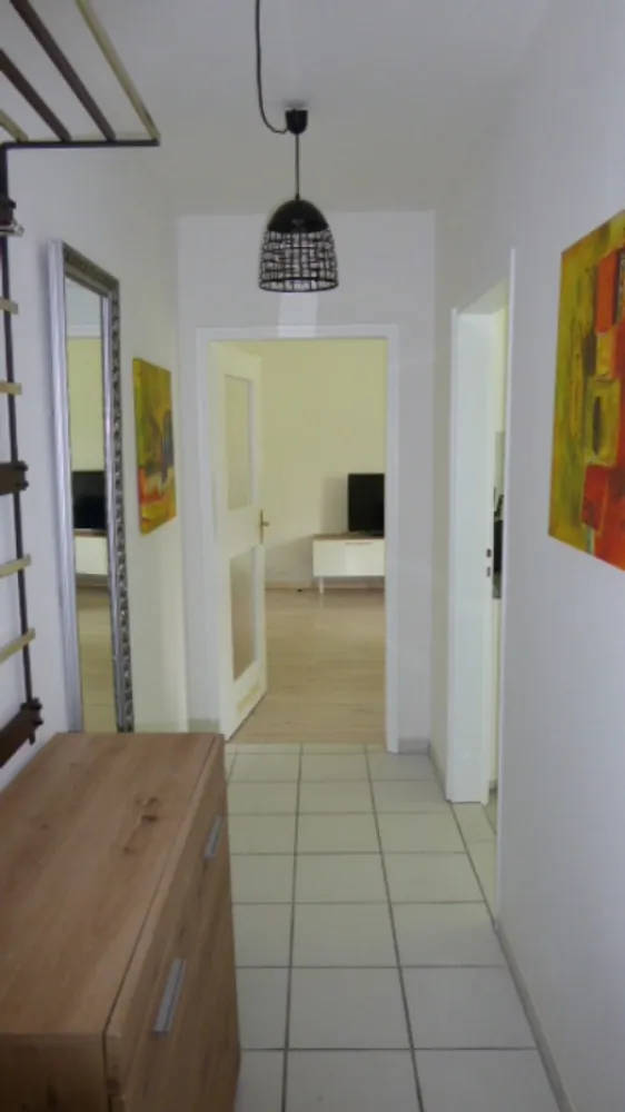 2 Zimmer Wohnung mit 50 m² in München – Bild 3