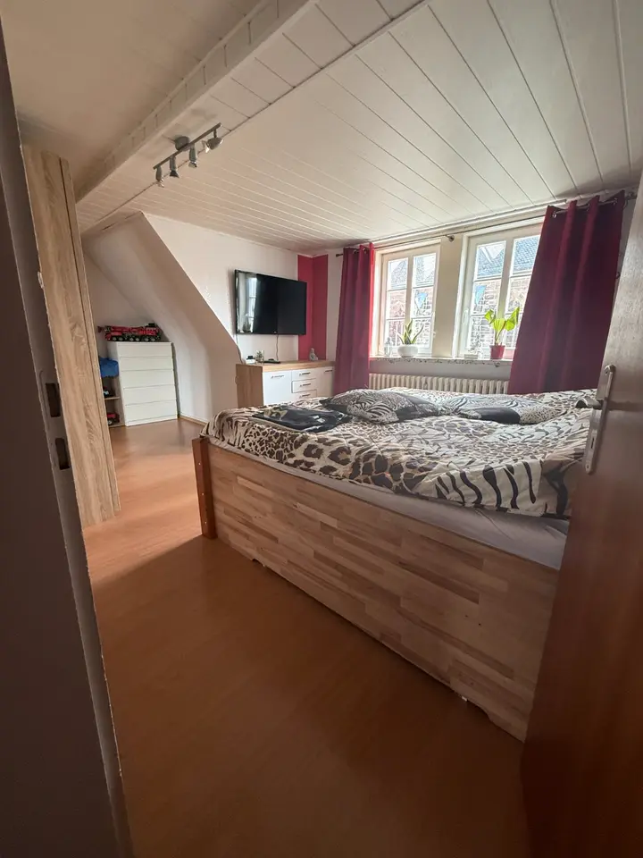 4 Zimmer Wohnung mit 112 m² in Eschwege – Bild 2