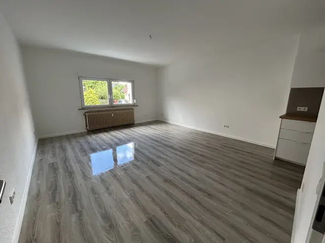 1 Zimmer Wohnung mit 35 m² in Köln – Bild 2