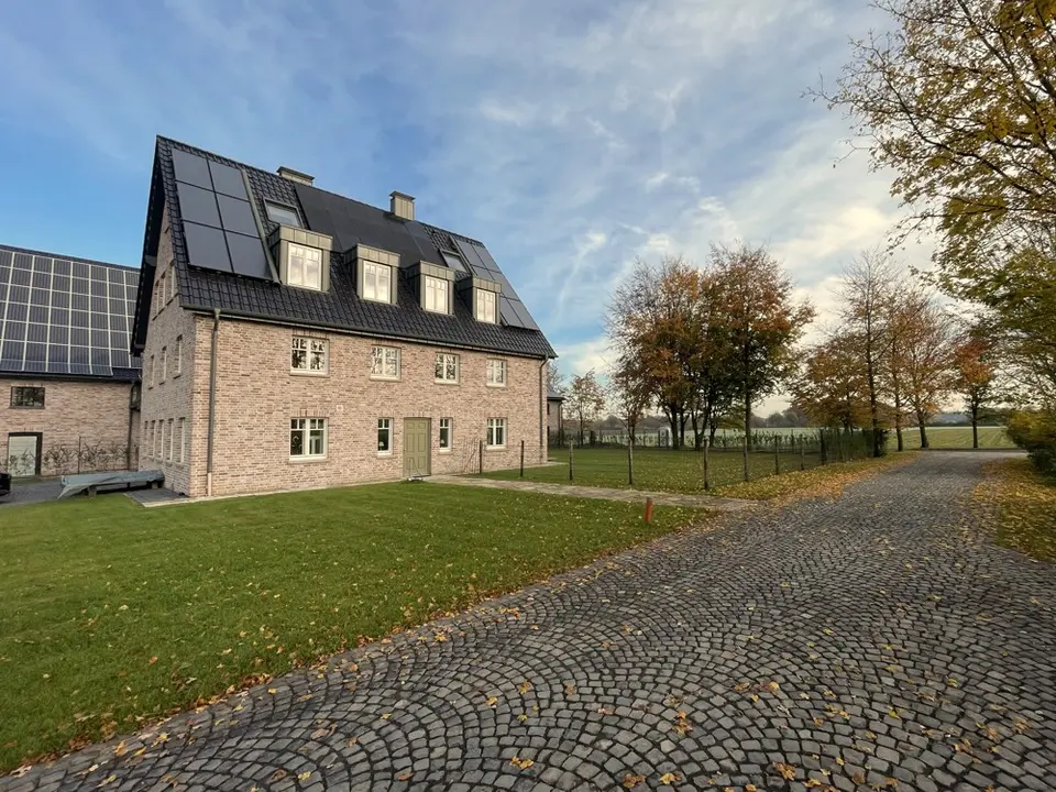 5 Zimmer Wohnung mit 155 m² in Xanten – Bild 1