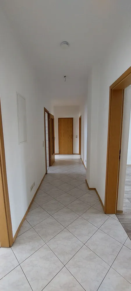4 Zimmer Wohnung mit 86 m² in Suhl – Bild 3