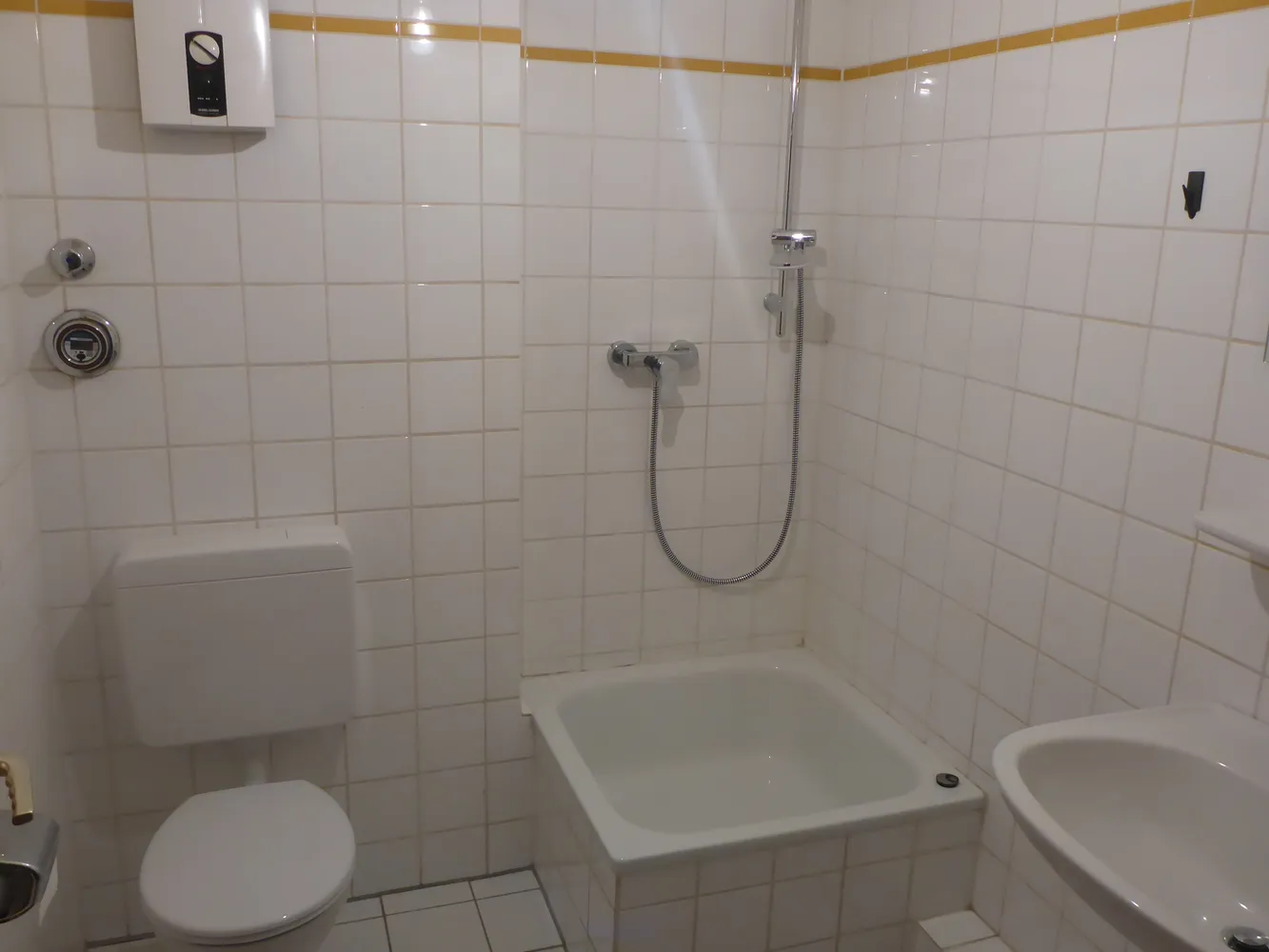 1 Zimmer Wohnung mit 27 m² in Neuss – Bild 2