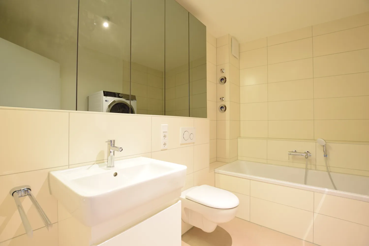 2 Zimmer Wohnung mit 64 m² in Frankfurt am Main – Bild 5