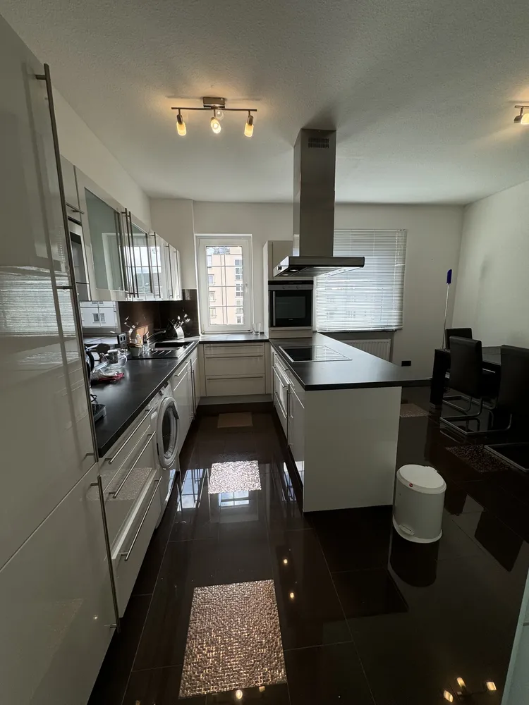 3 room apartment with 100 m² in Frankfurt am Main – Photo 7