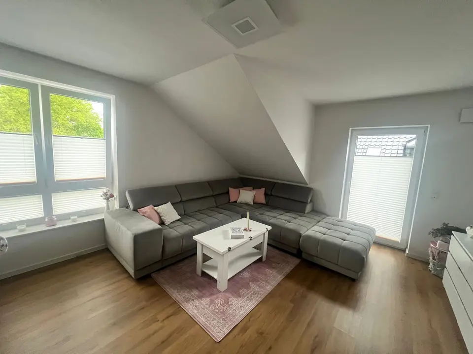 5 Zimmer Wohnung mit 90 m² in Papenburg – Bild 1
