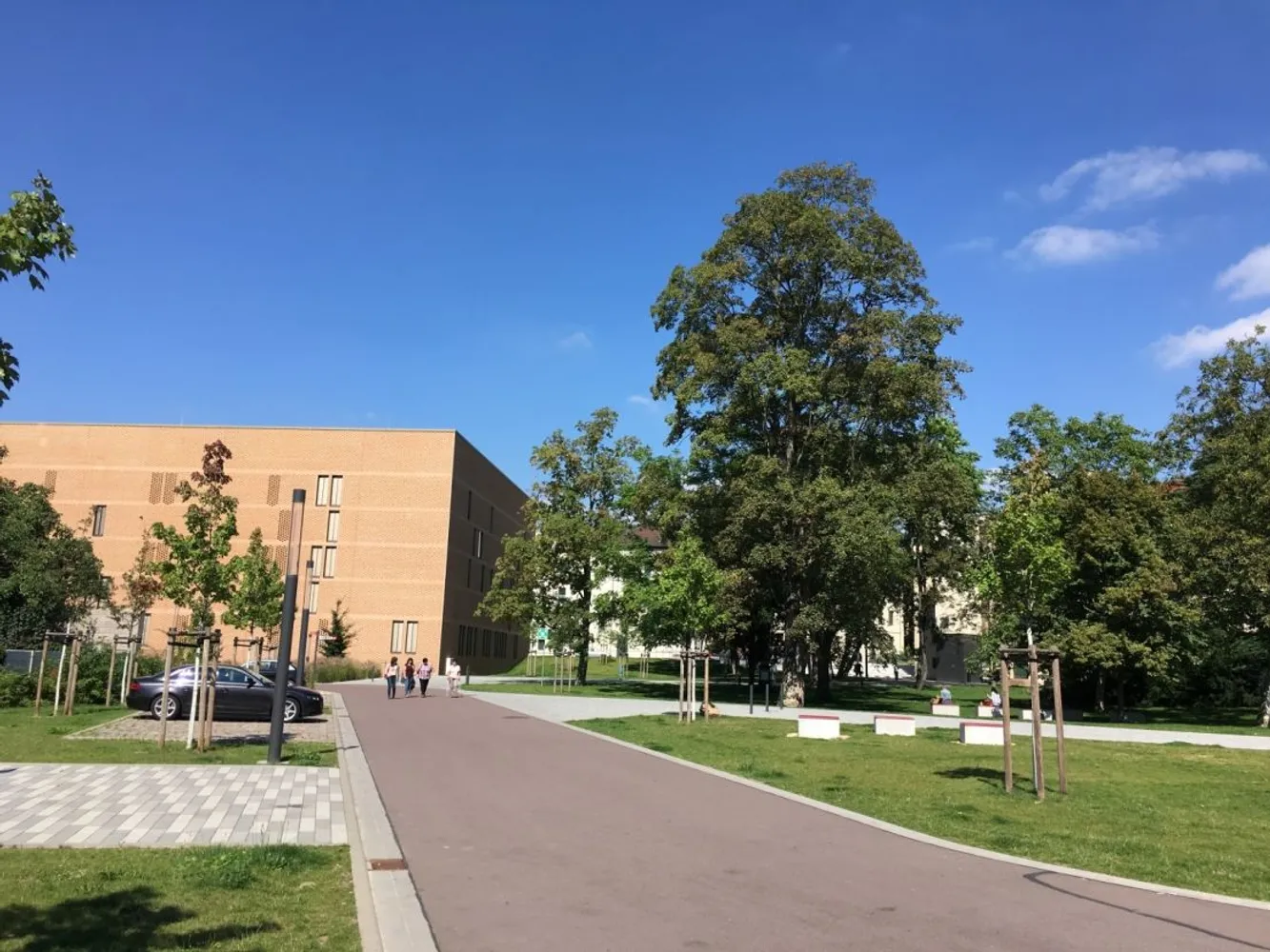 4 Zimmer Wohnung mit 87 m² in Halle (Saale) – Bild 3