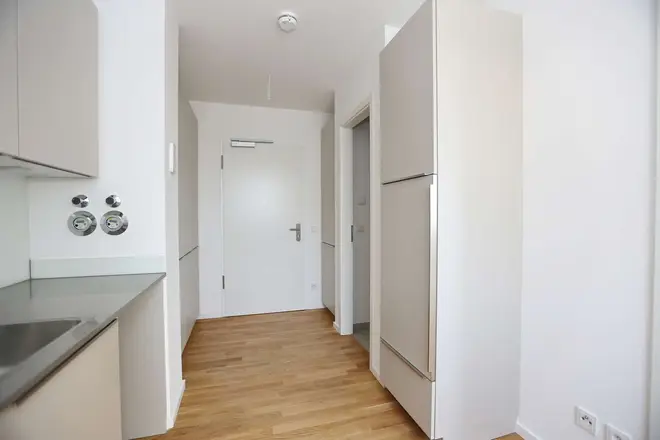 2 Zimmer Wohnung mit 48 m² in Berlin – Bild 6