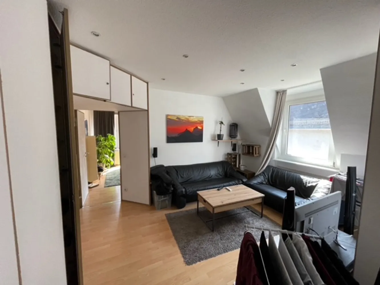 4 Zimmer Wohnung mit 98 m² in Frankfurt am Main – Bild 5