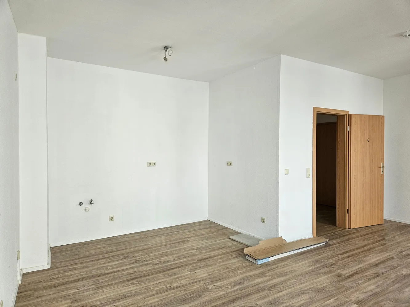 2 Zimmer Wohnung mit 55 m² in Halle (Saale) – Bild 4