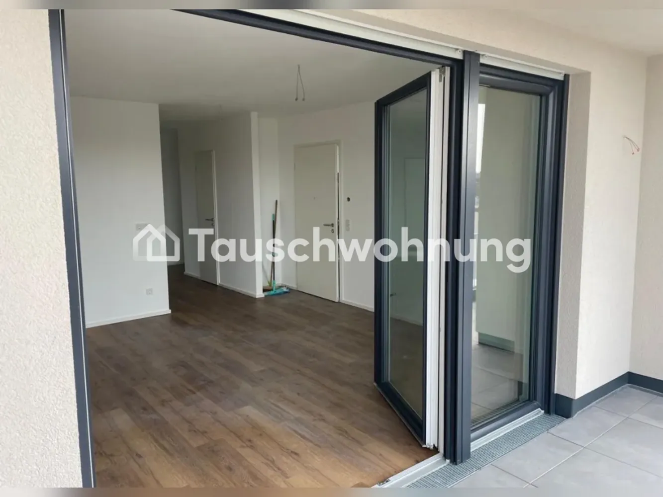 5 Zimmer Wohnung mit 120 m² in Köln – Bild 1