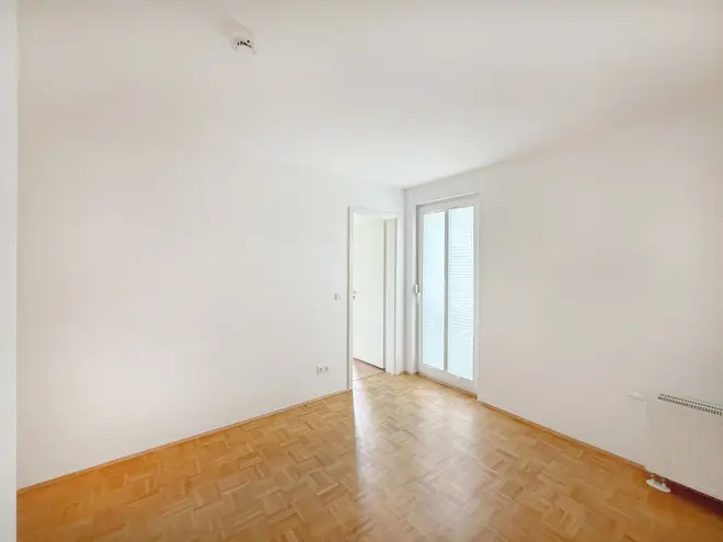 2 Zimmer Wohnung mit 80 m² in Berlin – Bild 6