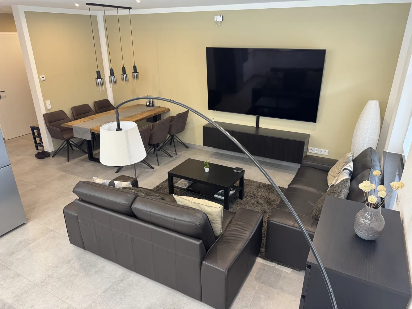 2 Zimmer Wohnung mit 54 m² in Oberhausen – Bild 2