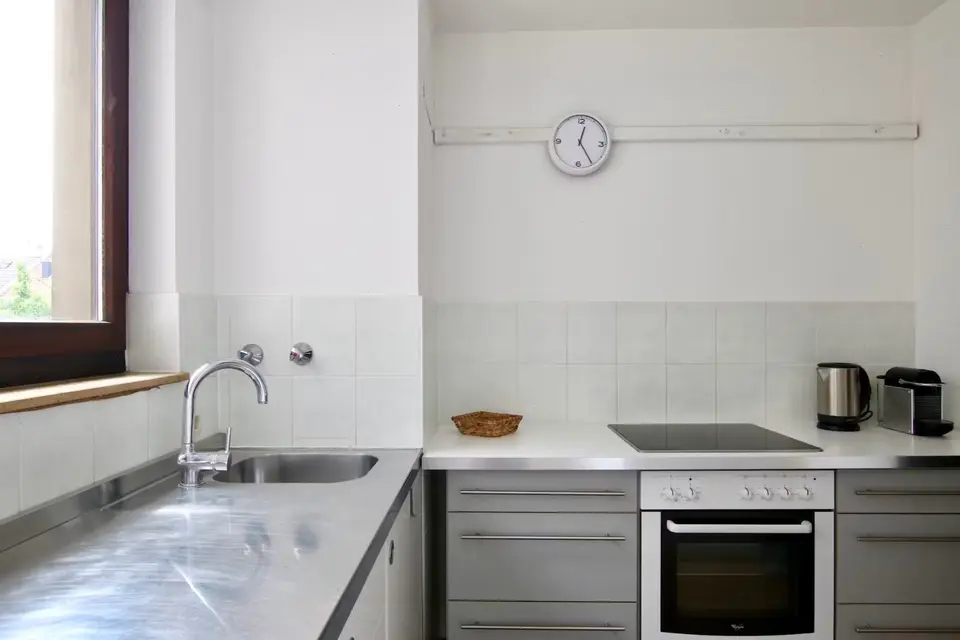 2 Zimmer Wohnung mit 65 m² in Köln – Bild 3