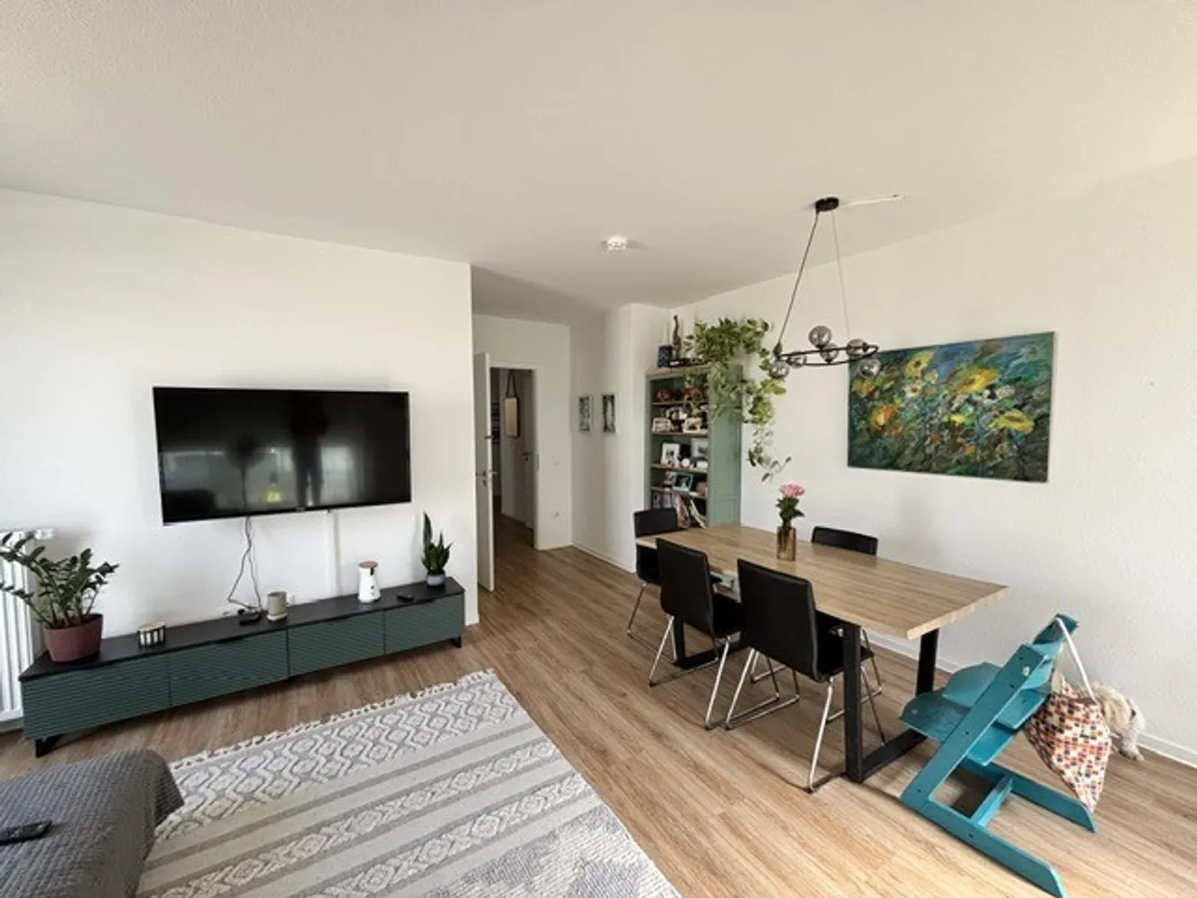 4 Zimmer Wohnung mit 100 m² in Frankfurt am Main – Bild 1