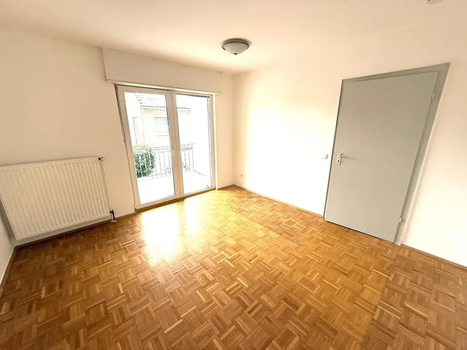 2 Zimmer Wohnung mit 75 m² in Mönchengladbach – Bild 1