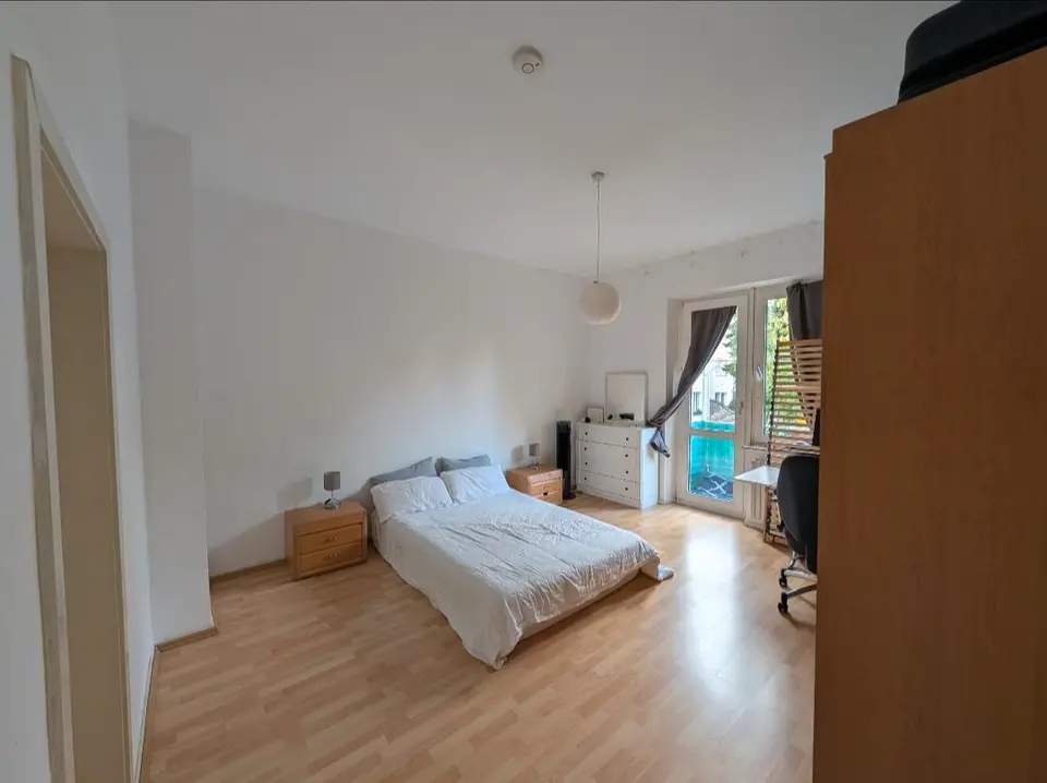 2 Zimmer Wohnung mit 60 m² in Krefeld – Bild 3