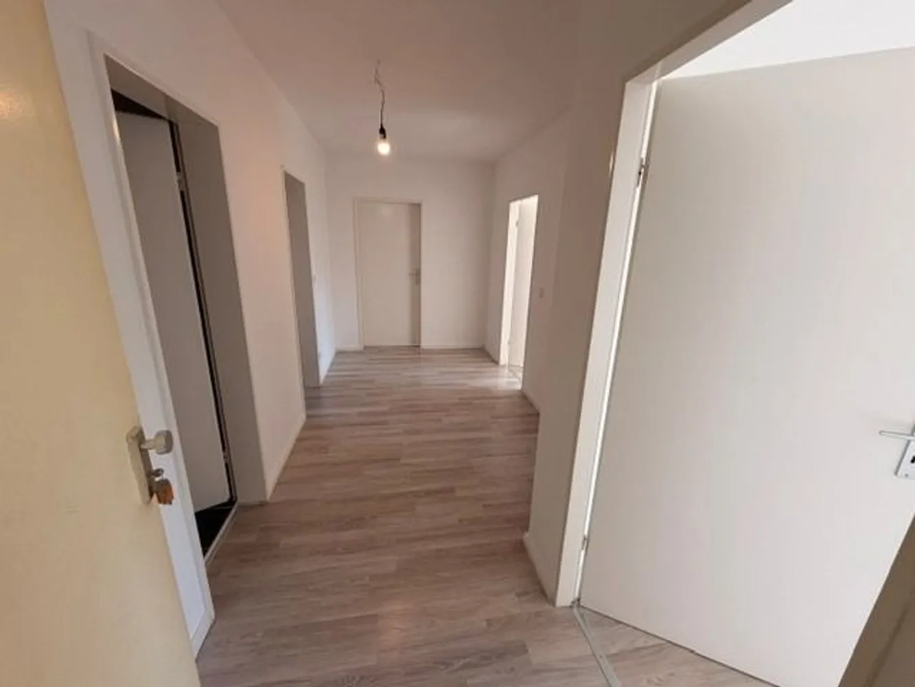 3 Zimmer Wohnung mit 84 m² in Berlin – Bild 2