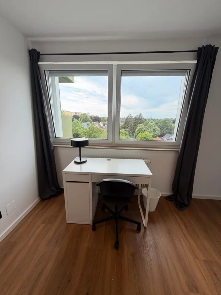 4 Zimmer Wohnung mit 13 m² in München – Bild 4