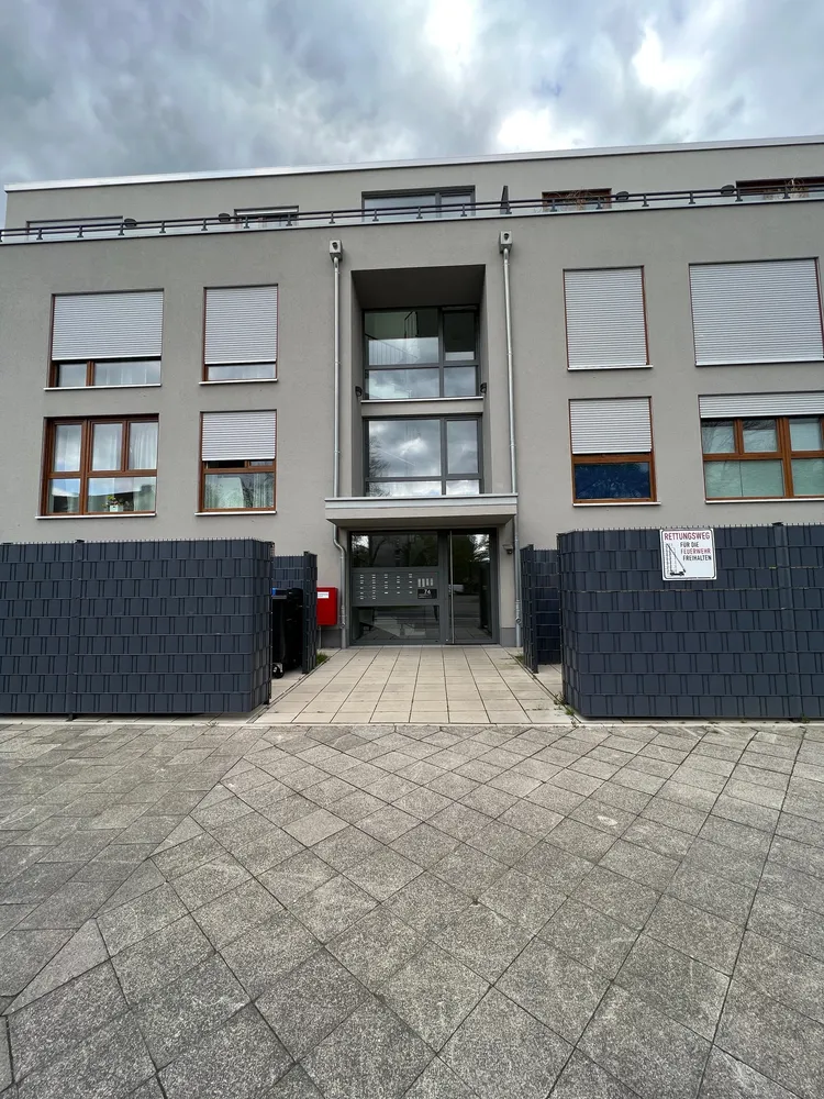 2 room apartment with 74 m² in Düsseldorf – Photo 2