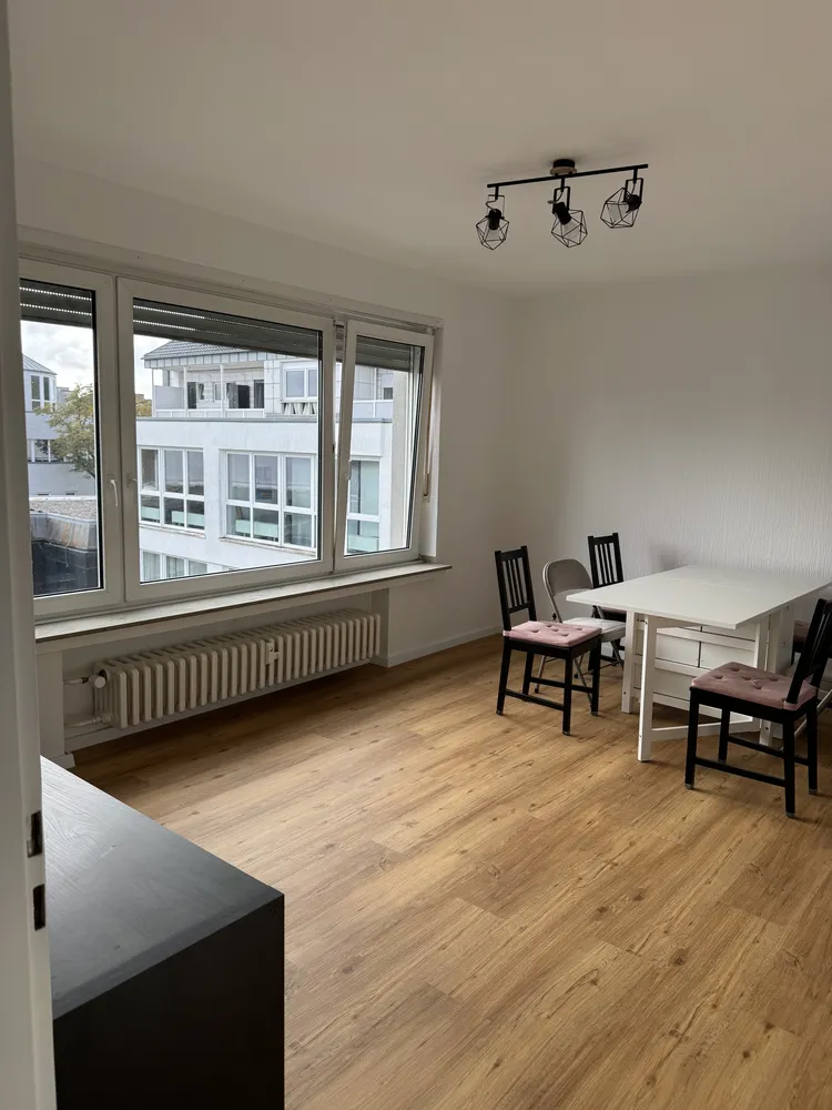 3 Zimmer Wohnung mit 77 m² in Mönchengladbach – Bild 1