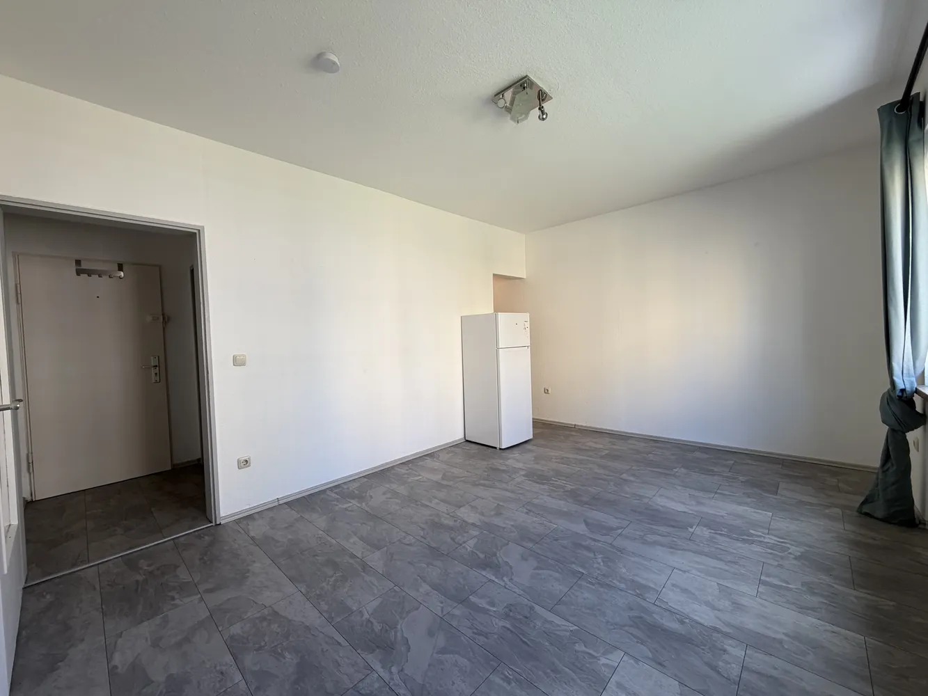 1 Zimmer Wohnung mit 22 m² in Augsburg – Bild 3