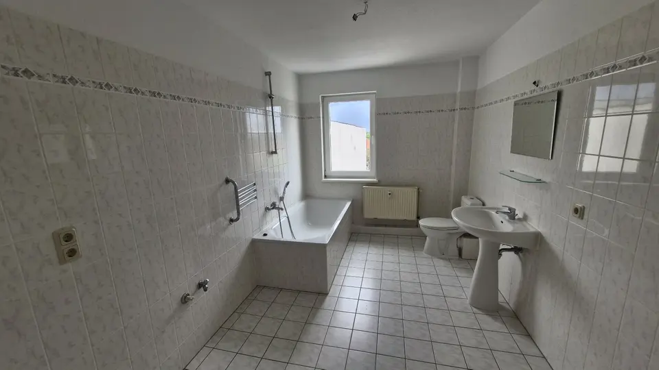 2 Zimmer Wohnung mit 80 m² in Magdeburg – Bild 9