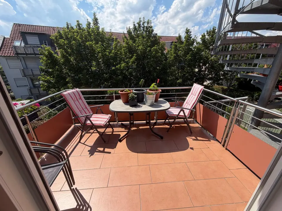 WG-Zimmer mit 14 m² in Frankfurt am Main – Bild 3