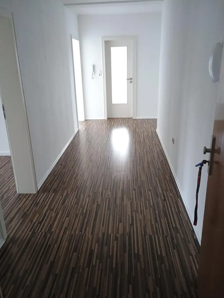 4 Zimmer Wohnung mit 123 m² in Kassel – Bild 3