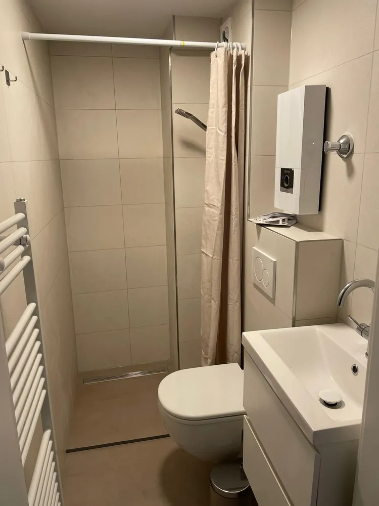 1 room apartment with 16 m² in Cologne – Photo 4