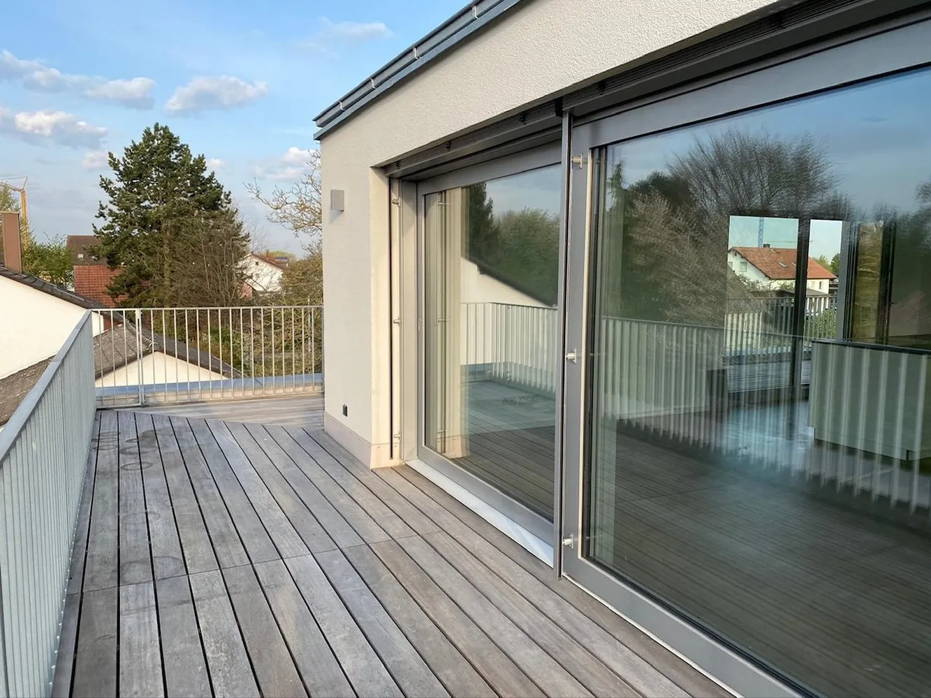 2 Zimmer Wohnung mit 105 m² in Ingolstadt – Bild 2