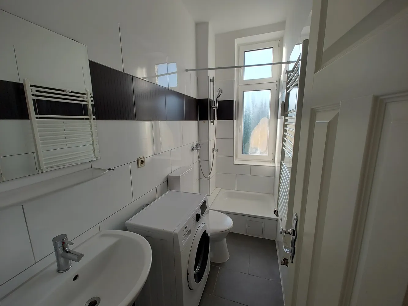1 Zimmer Wohnung mit 28 m² in Köln – Bild 5