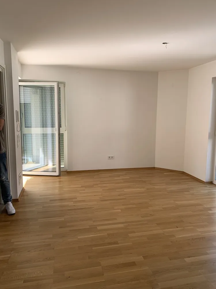2 Zimmer Wohnung mit 67 m² in Straubing – Bild 2