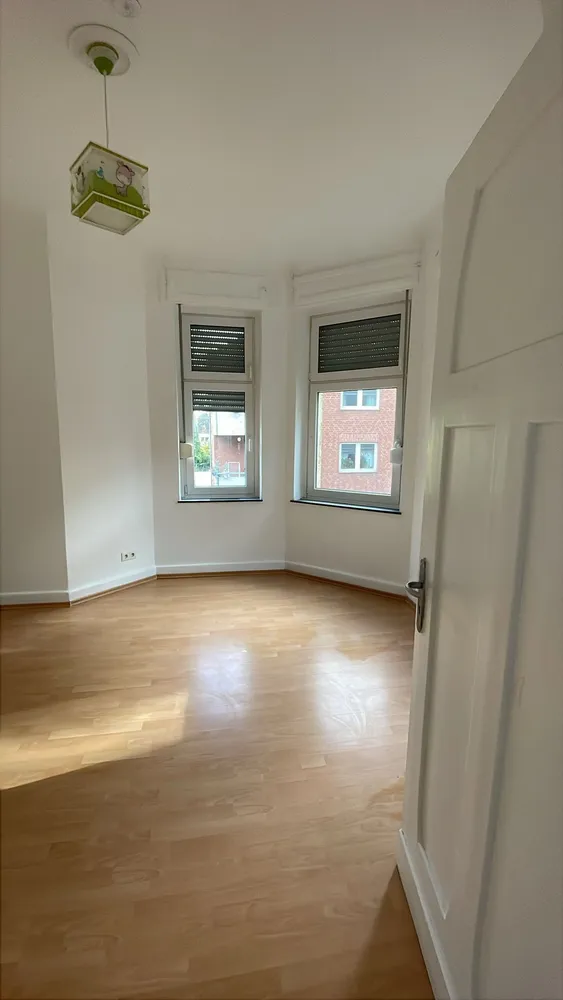 4 Zimmer Wohnung mit 120 m² in Duisburg – Bild 7