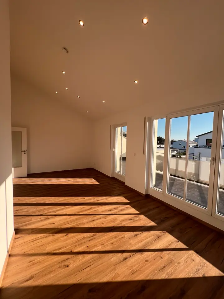 2 Zimmer Wohnung mit 67 m² in Ingolstadt – Bild 2