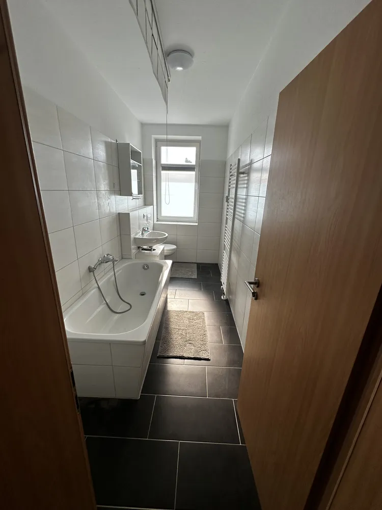 2 Zimmer Wohnung mit 54 m² in Weißenfels – Bild 5