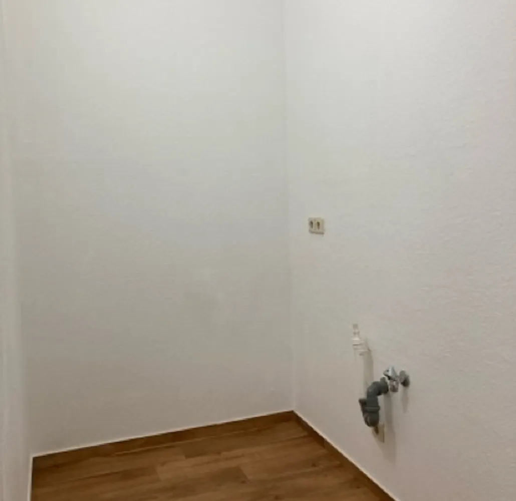 3 Zimmer Wohnung mit 64 m² in Dessau-Roßlau – Bild 2