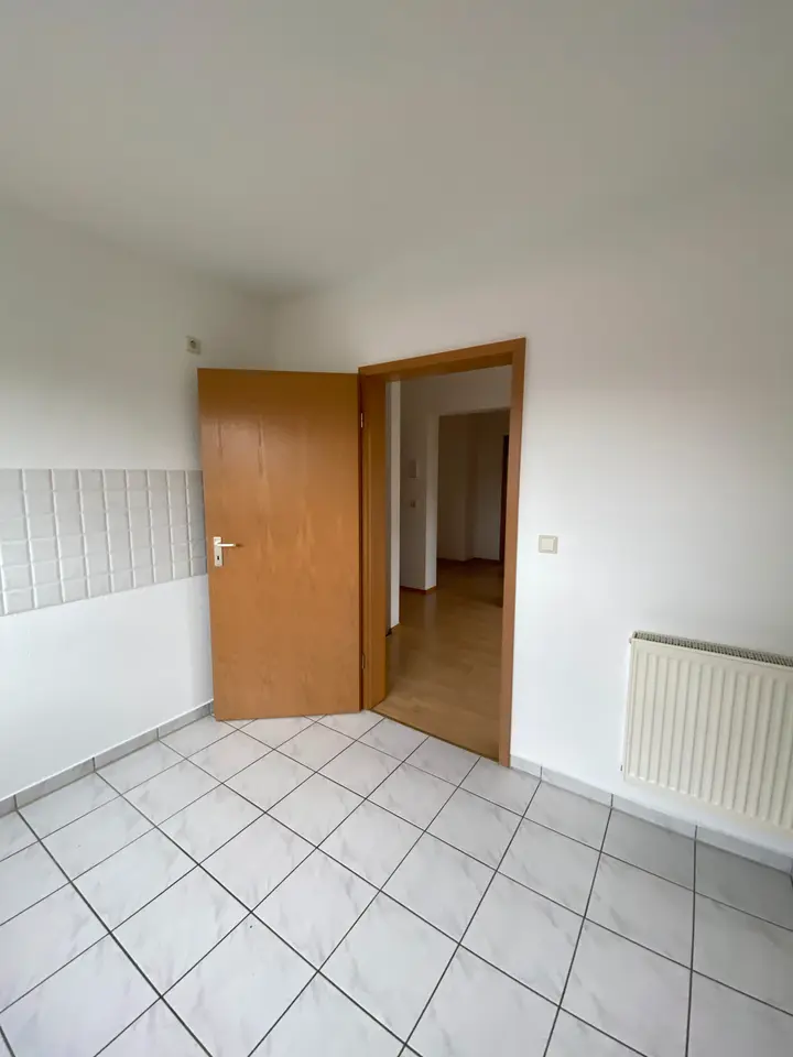 2 Zimmer Wohnung mit 78 m² in Altenburg – Bild 5